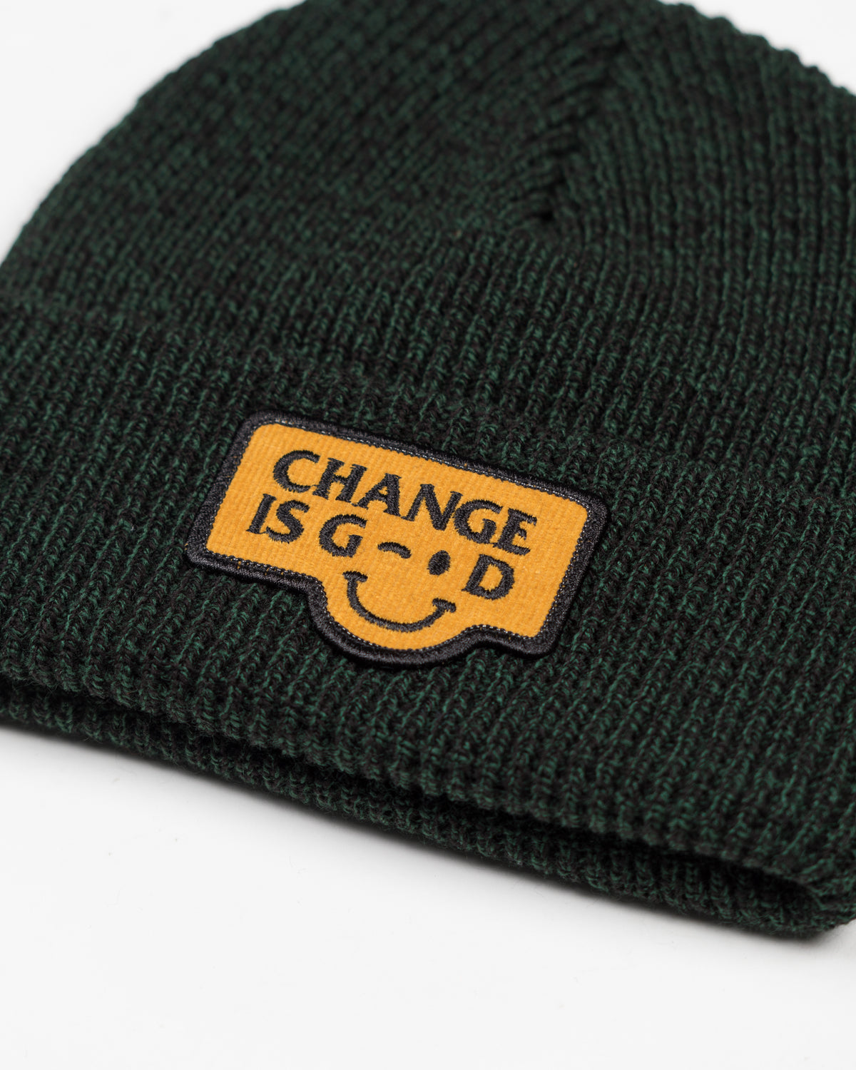 Change Beanie | Black Emerald